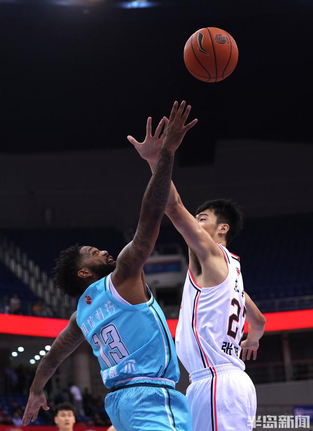 包含青岛男篮在今日比赛中取得胜利,令人瞩目的词条 包含青岛男篮在今日比赛中取得胜利,令人瞩目的词条