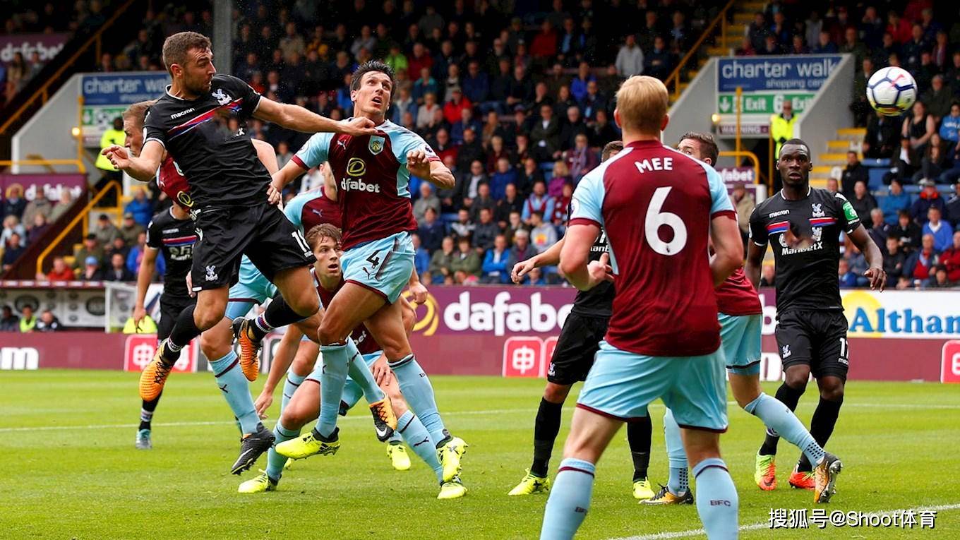 利物浦在主场碾压沃特福德,英格兰联赛的强强对话再度掀起热潮的简单介绍 利物浦在主场碾压沃特福德,英格兰联赛的强强对话再度掀起热潮的简单介绍