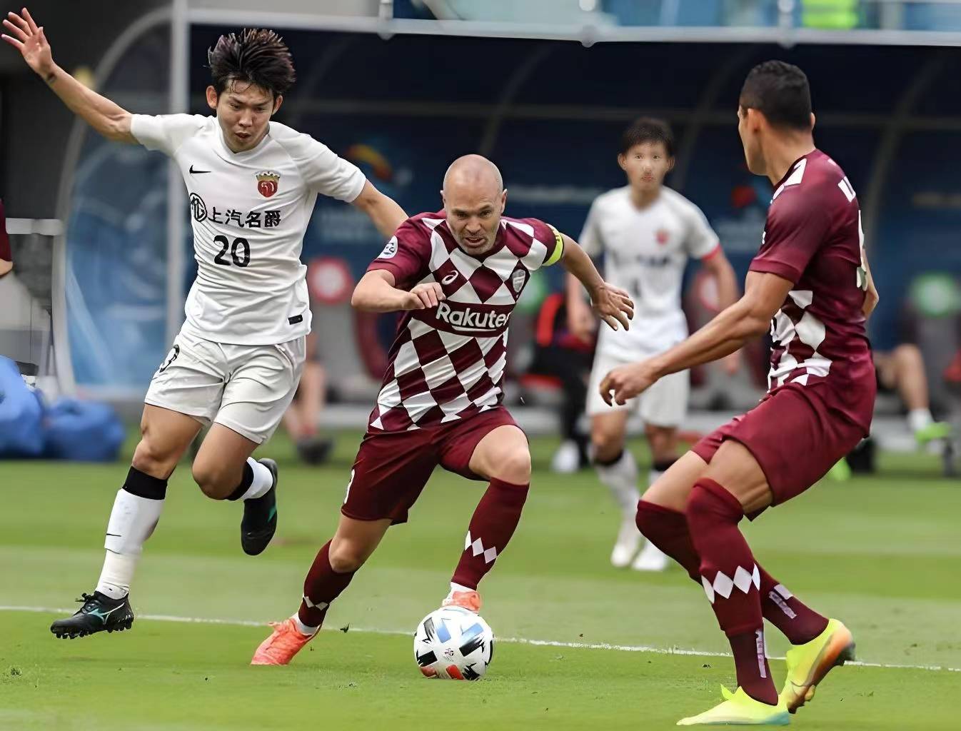 爱游戏官网-柏林赫塔年轻球员赢得当选最佳新秀的简单介绍