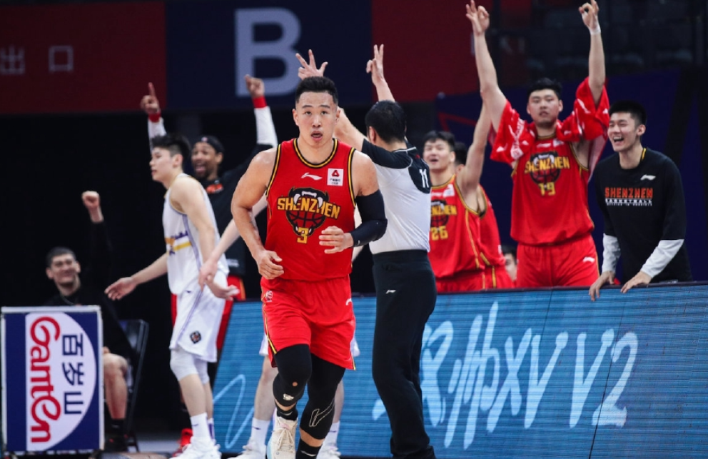 关于热那亚队员集体爆发,赢得重要胜利的信息 关于热那亚队员集体爆发,赢得重要胜利的信息