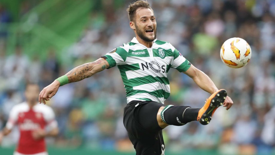 爱游戏在线-塞维利亚名宿宣布退役，留下辉煌传奇的简单介绍