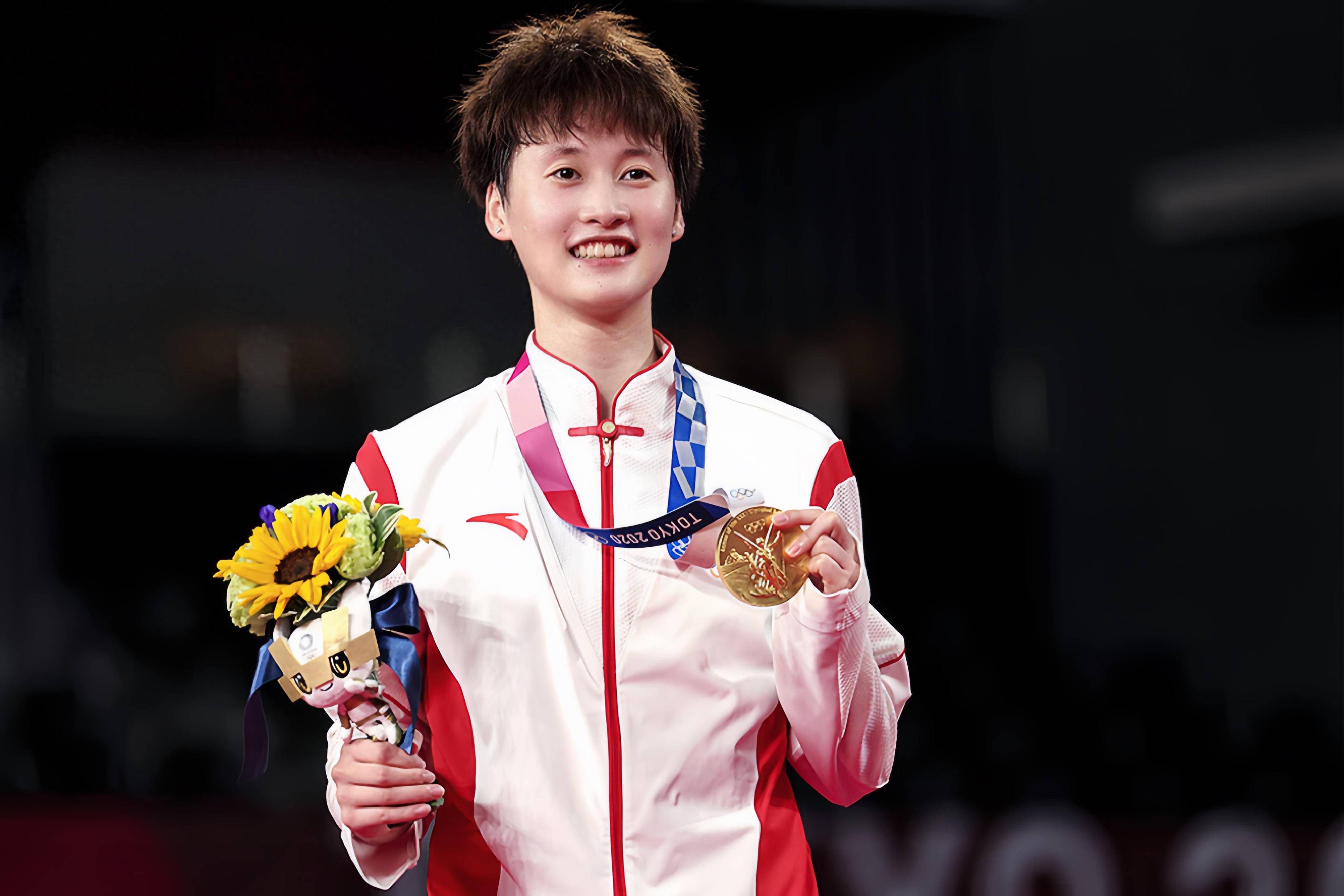 爱游戏体育官网-排球比赛关键时刻，金牌终于胜出