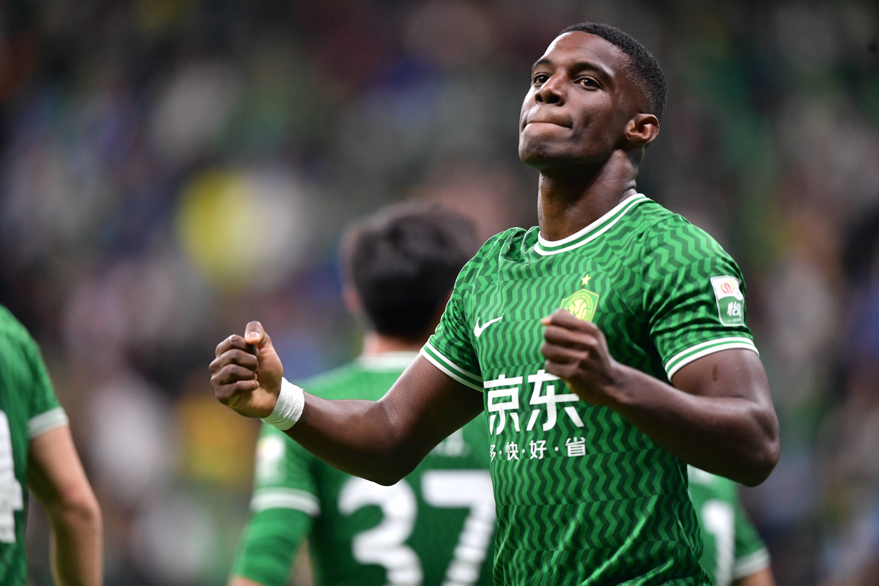 爱游戏官方入口-包含国安豪取三分，稳固中超领先地位的词条