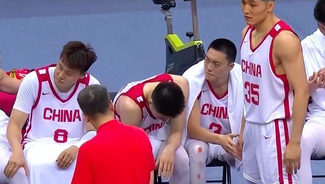 热门球队纷纷获胜,CBA联赛场面火爆 热门球队纷纷获胜,CBA联赛场面火爆