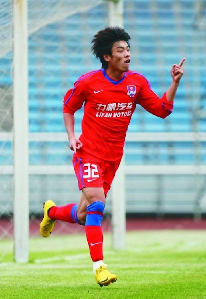 关于深圳佳兆业击败重庆力帆,稳固中下游位置的信息 关于深圳佳兆业击败重庆力帆,稳固中下游位置的信息