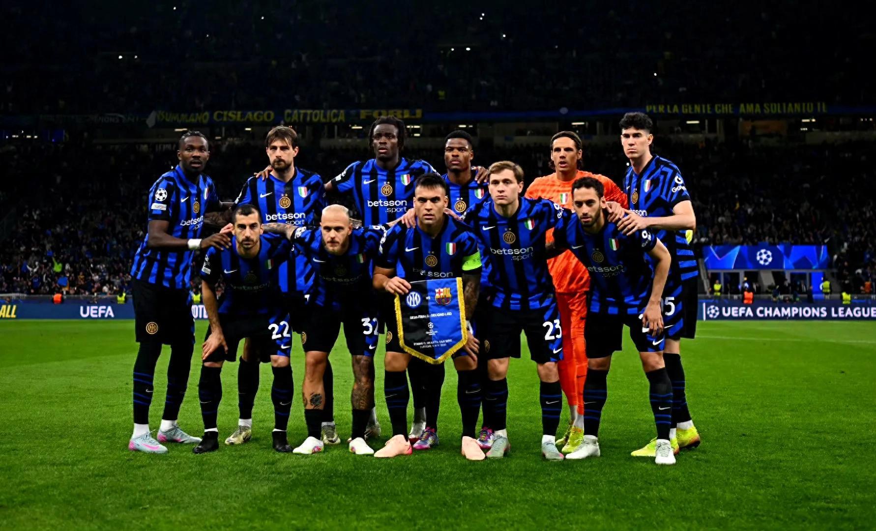 爱游戏网页版登录入口-多特蒙德主场大胜国际米兰，豪取欧冠小组首胜