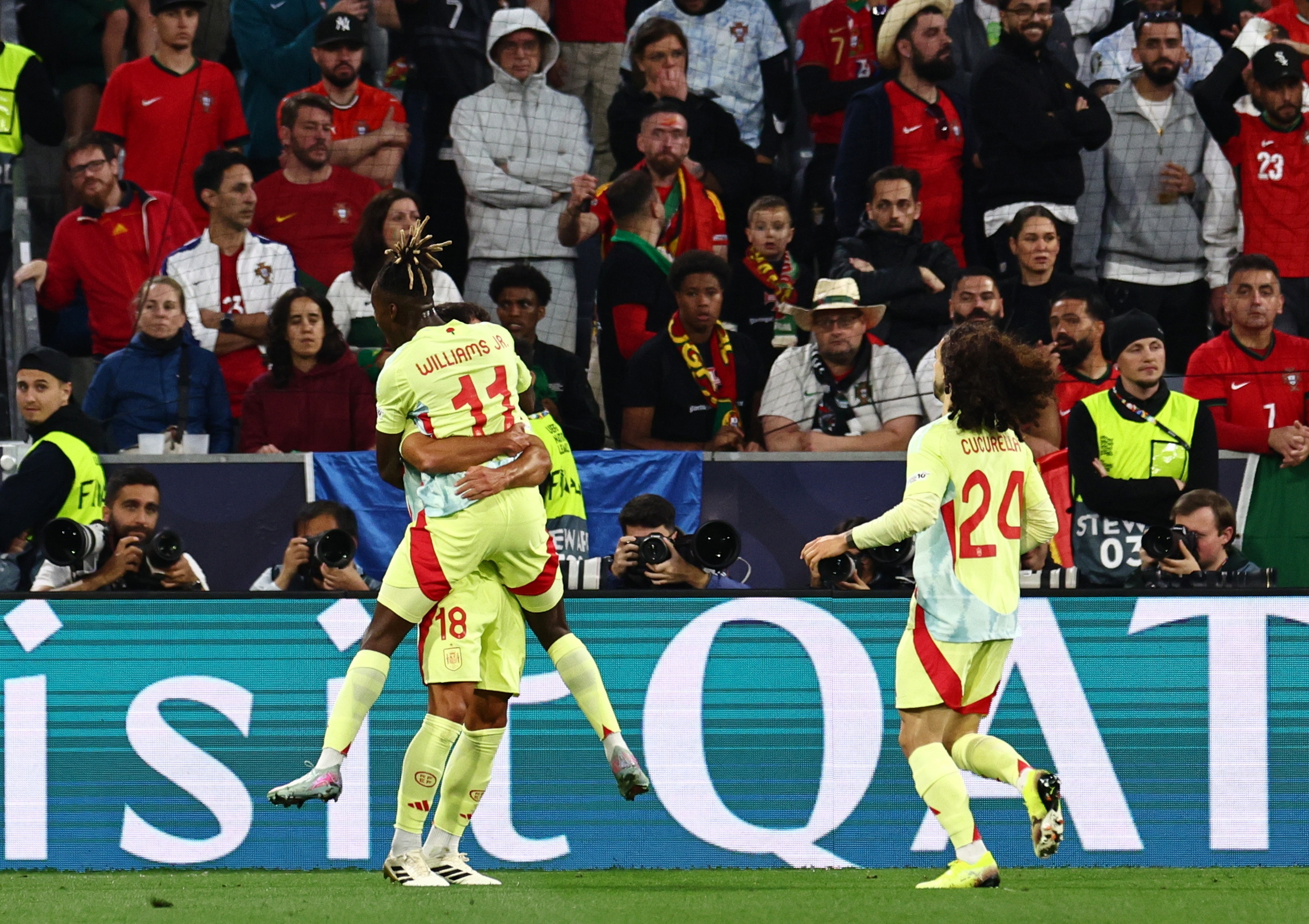 爱游戏app-葡萄牙大胜保加利亚，晋级欧锦赛半决赛的简单介绍