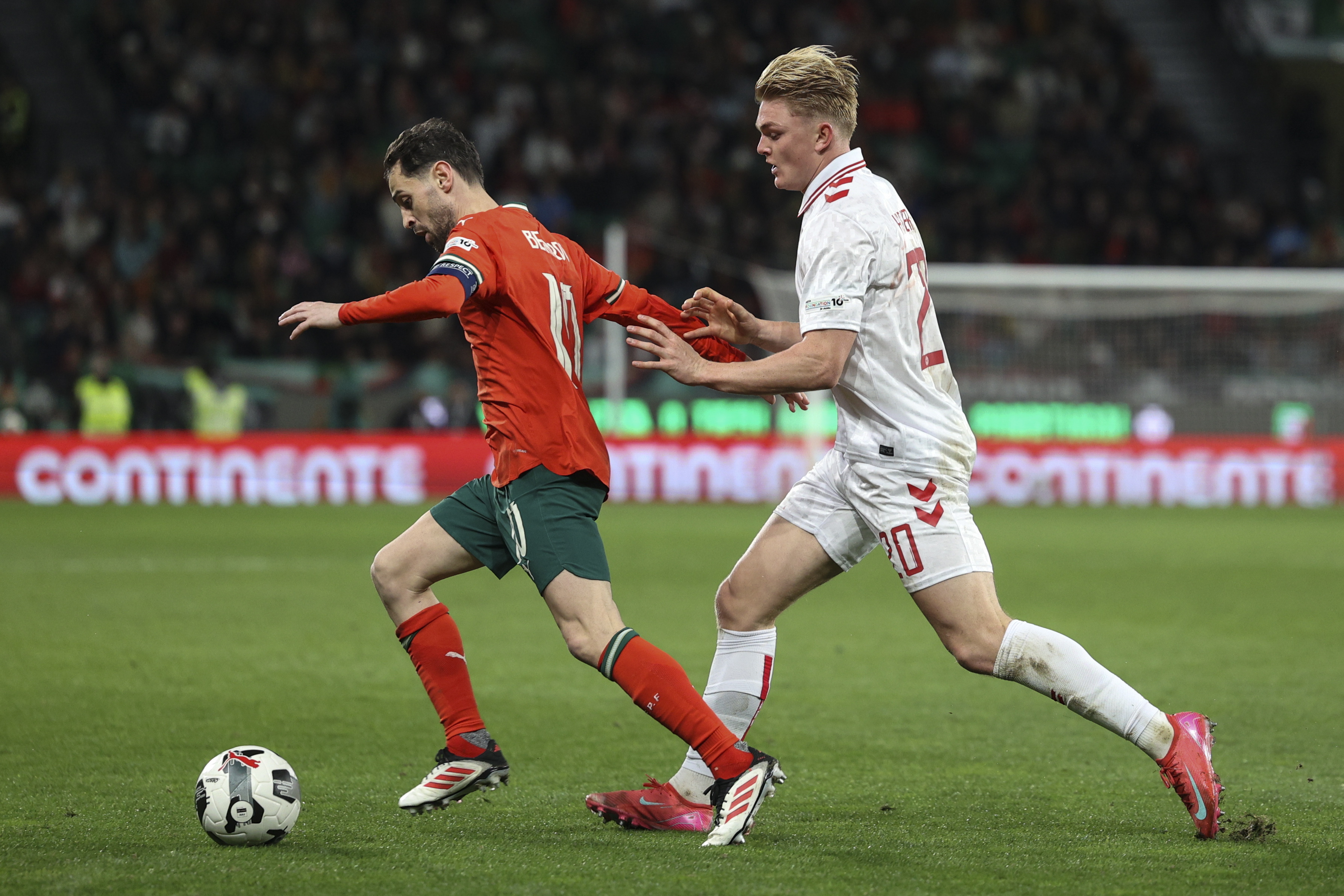 葡萄牙大胜保加利亚,晋级欧锦赛半决赛的简单介绍 葡萄牙大胜保加利亚,晋级欧锦赛半决赛的简单介绍