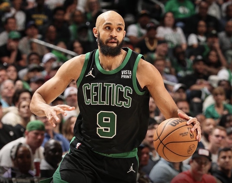 埃瓦尔新星崭露头角,助力球队迎战的简单介绍 埃瓦尔新星崭露头角,助力球队迎战的简单介绍