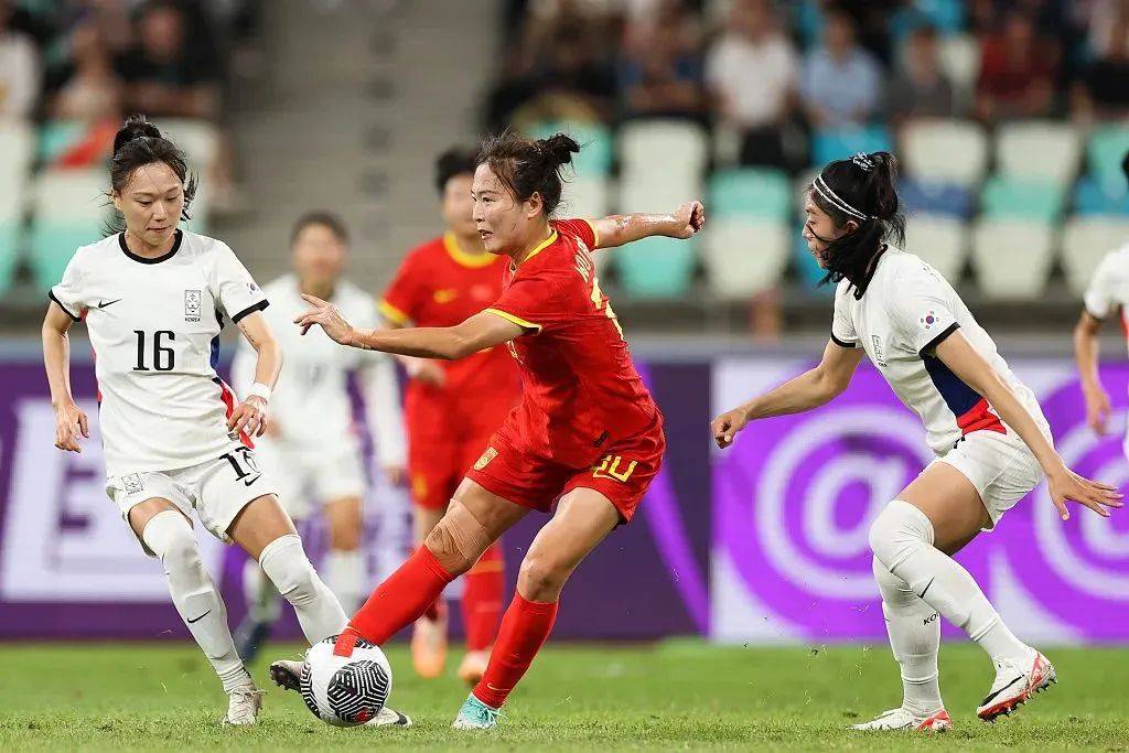 日本女足队员集结,备战国际邀请赛 日本女足队员集结,备战国际邀请赛