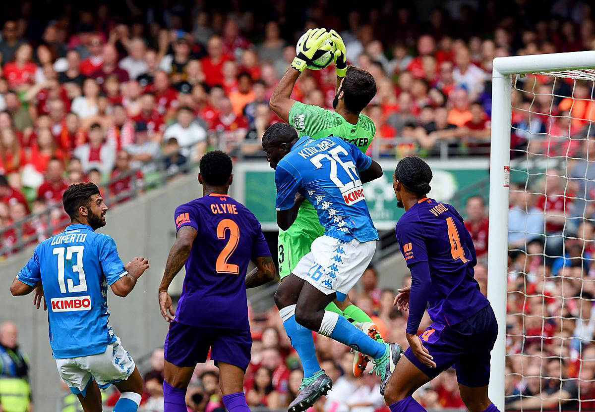 佛罗伦萨击败那不勒斯,实力抢眼 佛罗伦萨击败那不勒斯,实力抢眼