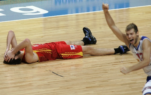 爱游戏入口-俄罗斯男篮惨败，遭遇比赛史上最惨烈失利的简单介绍