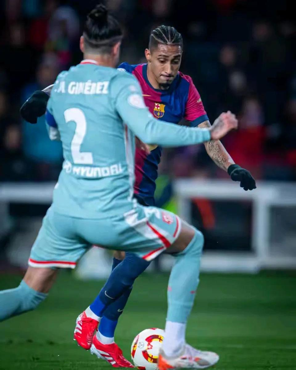 巴塞罗那新赛季首场比赛彻底让球迷疯狂 巴塞罗那新赛季首场比赛彻底让球迷疯狂