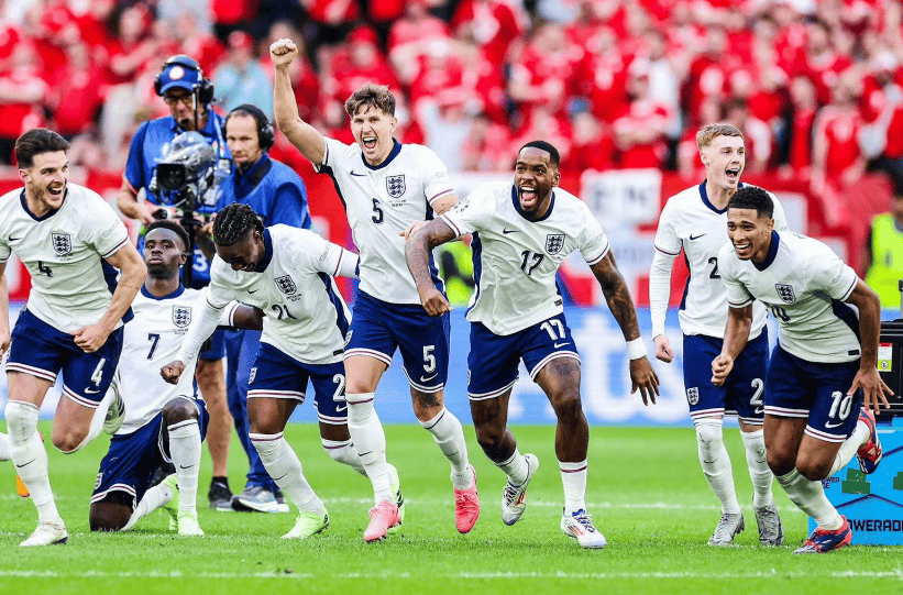 包含球员交锋技术分析,战术洞察力抢先的词条 包含球员交锋技术分析,战术洞察力抢先的词条