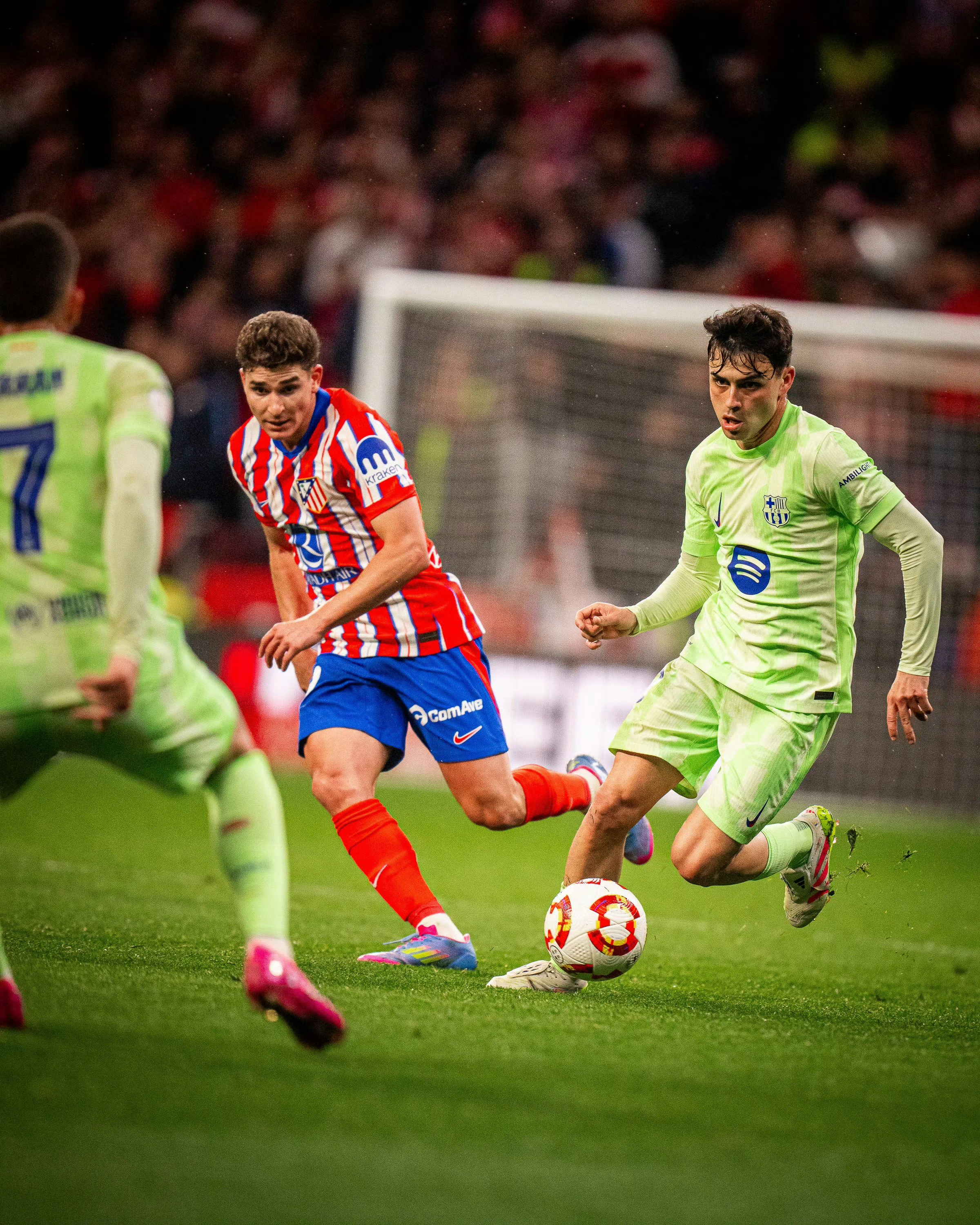 爱游戏官网-巴塞罗那主场不敌皇家社会，遭遇失利的简单介绍