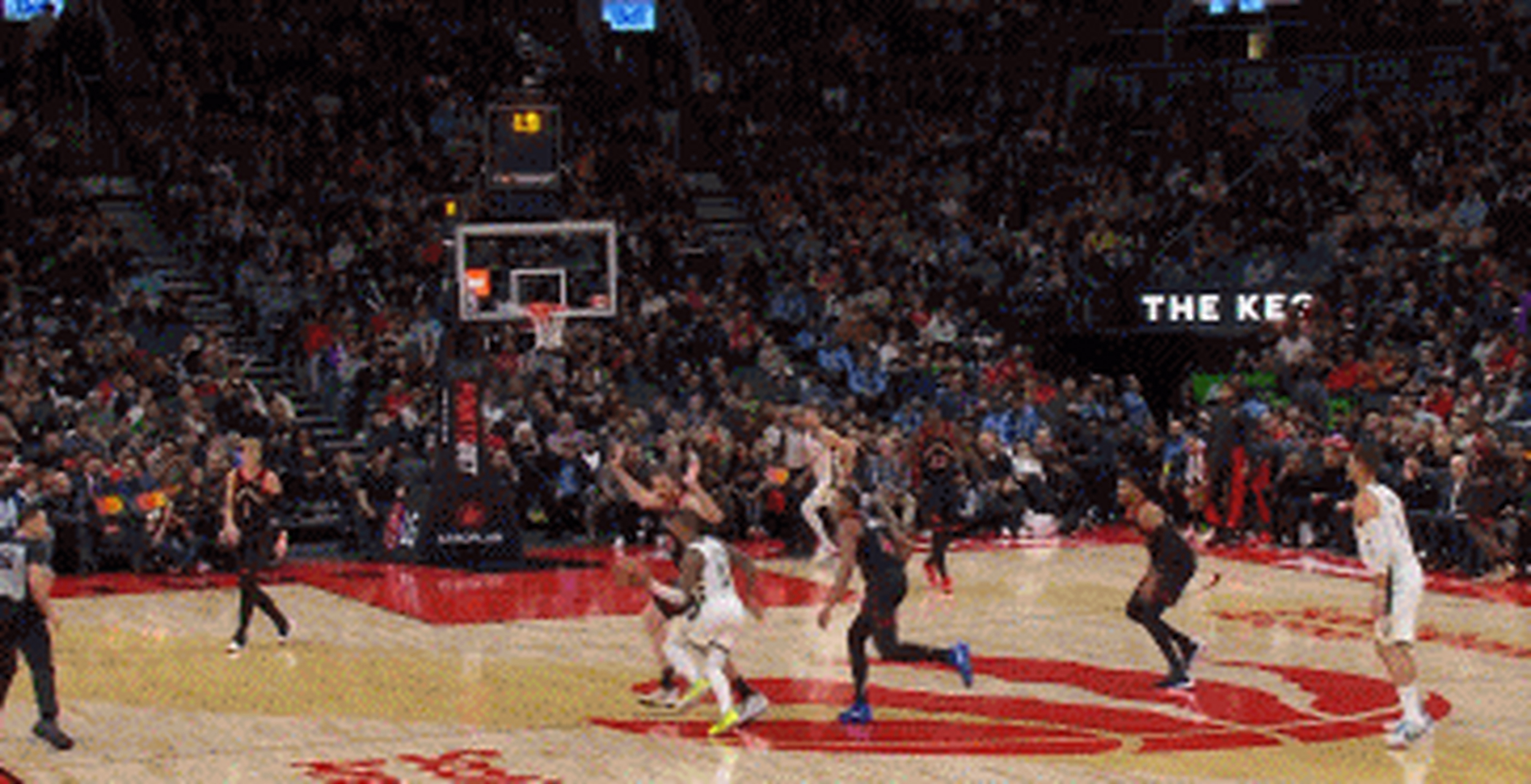 爱游戏网页版入口-关于猛龙大胜雄鹿，取得2-0领先的信息