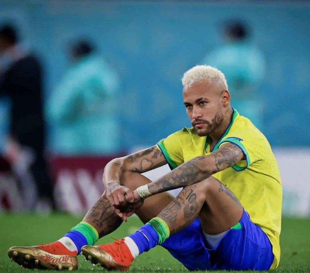 爱游戏网页版-巴西队在比赛中展现出色技术