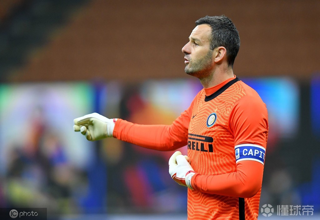 新赛季卫冕冠军实力逐渐显露,难以逆转 新赛季卫冕冠军实力逐渐显露,难以逆转