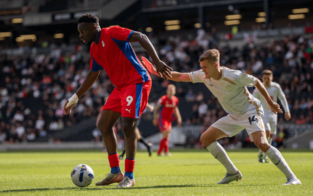 包含罗瑟汉姆联主场胜出,教练团队贺喜导演胜利的词条 包含罗瑟汉姆联主场胜出,教练团队贺喜导演胜利的词条