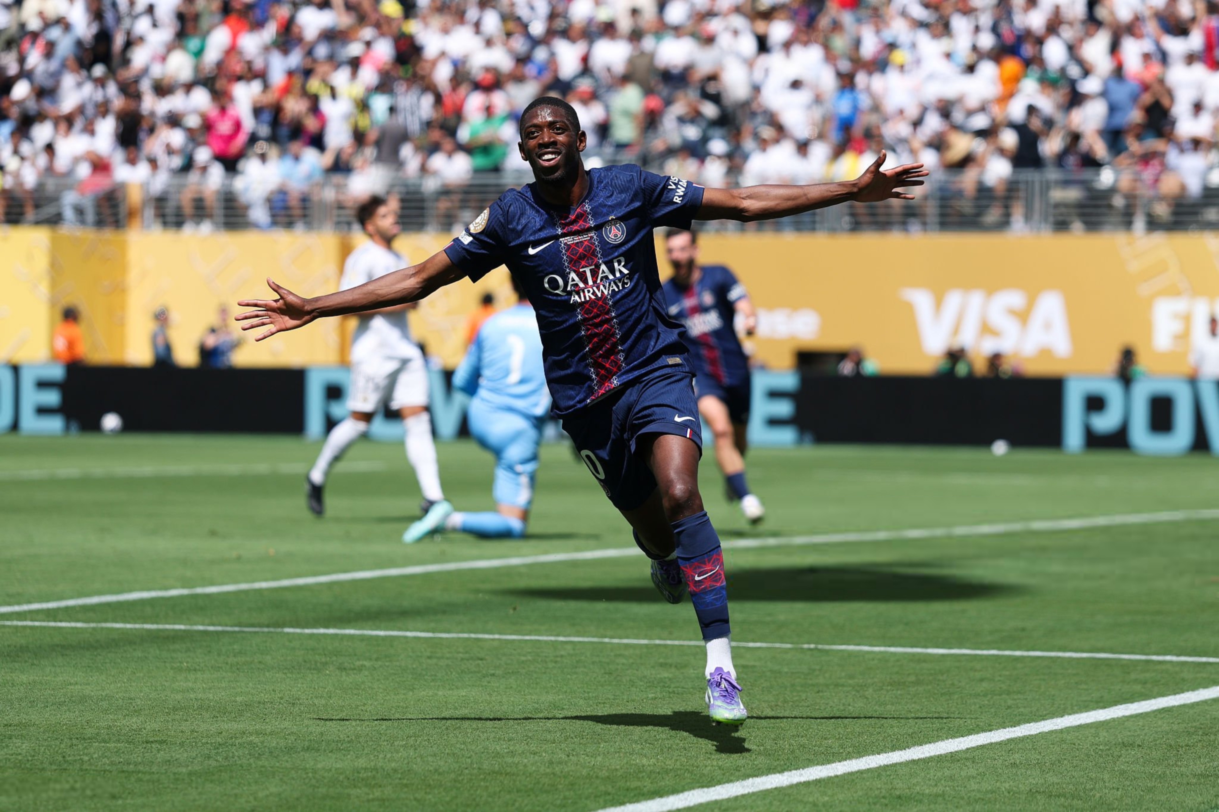 爱游戏官方登录入口-关于巴黎圣日耳曼客场逼平罗马，提前锁定晋级资格的信息